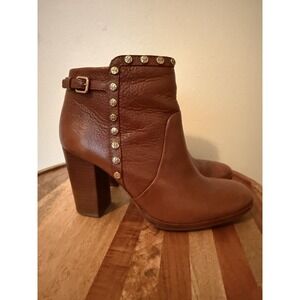 Tory Burch Mae Bootie Shoes Sz 8M Brown Leather Studded Logo Side Zip Block Heel